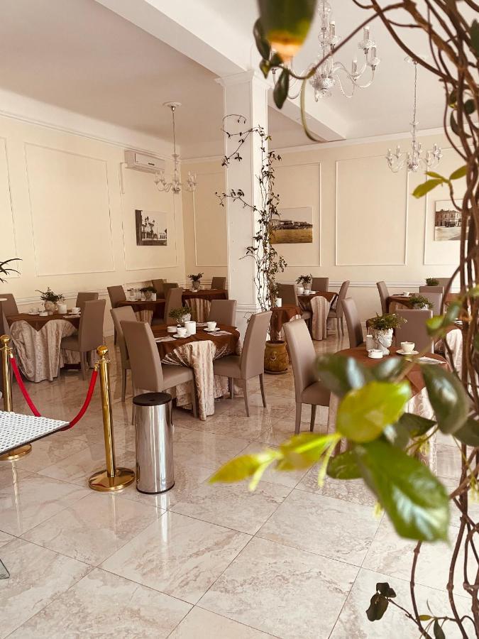 Hotel Regina Margherita Bordighera Εξωτερικό φωτογραφία